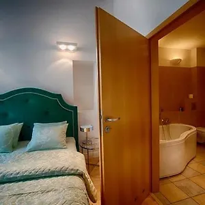 https://apartamento-grande-old-town-self-check-in-24h.hotelswroclaw.com